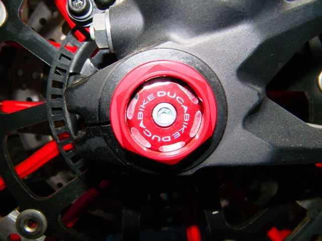 Ducabike Achsabdeckung Ducati 899 / 959 / 1199 / 1299 Panigale, links